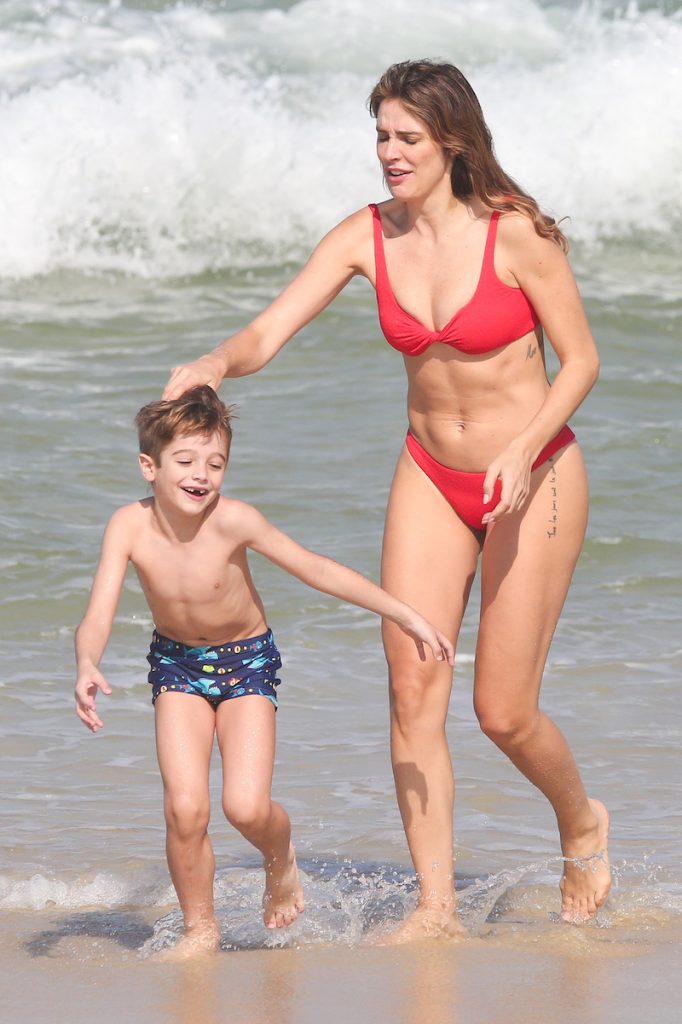 Rafa Brites, Felipe Andreoli e os filhos Rocco e Leon ( Fotos Dilson Silva / AgNews )