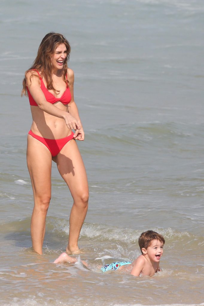 Rafa Brites, Felipe Andreoli e os filhos Rocco e Leon ( Fotos Dilson Silva / AgNews )