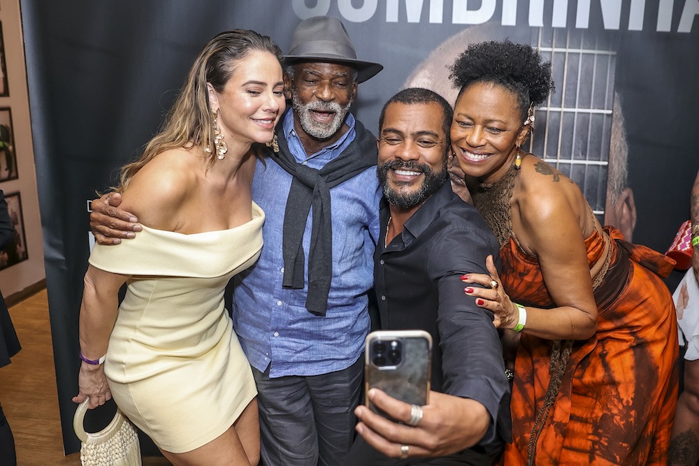 Paolla Oliveira, Antonio Pitanga, Samuel de Assis e Edvania Carvalho ( Fotos Anderson Bordê / AgNews )