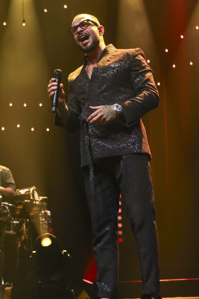 Sombrinha e Diogo Nogueira ( Fotos Anderson Bordê / AgNews )