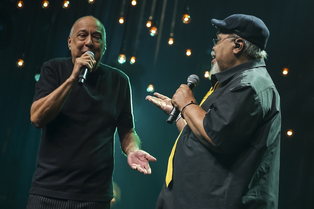 Sombrinha e Jorge Aragão ( Fotos Anderson Bordê / AgNews )